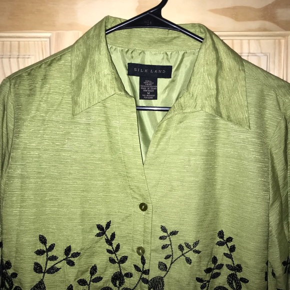 Silk Land Green/black embroidered lined 100% silk button front shirt size M - Picture 3 of 4